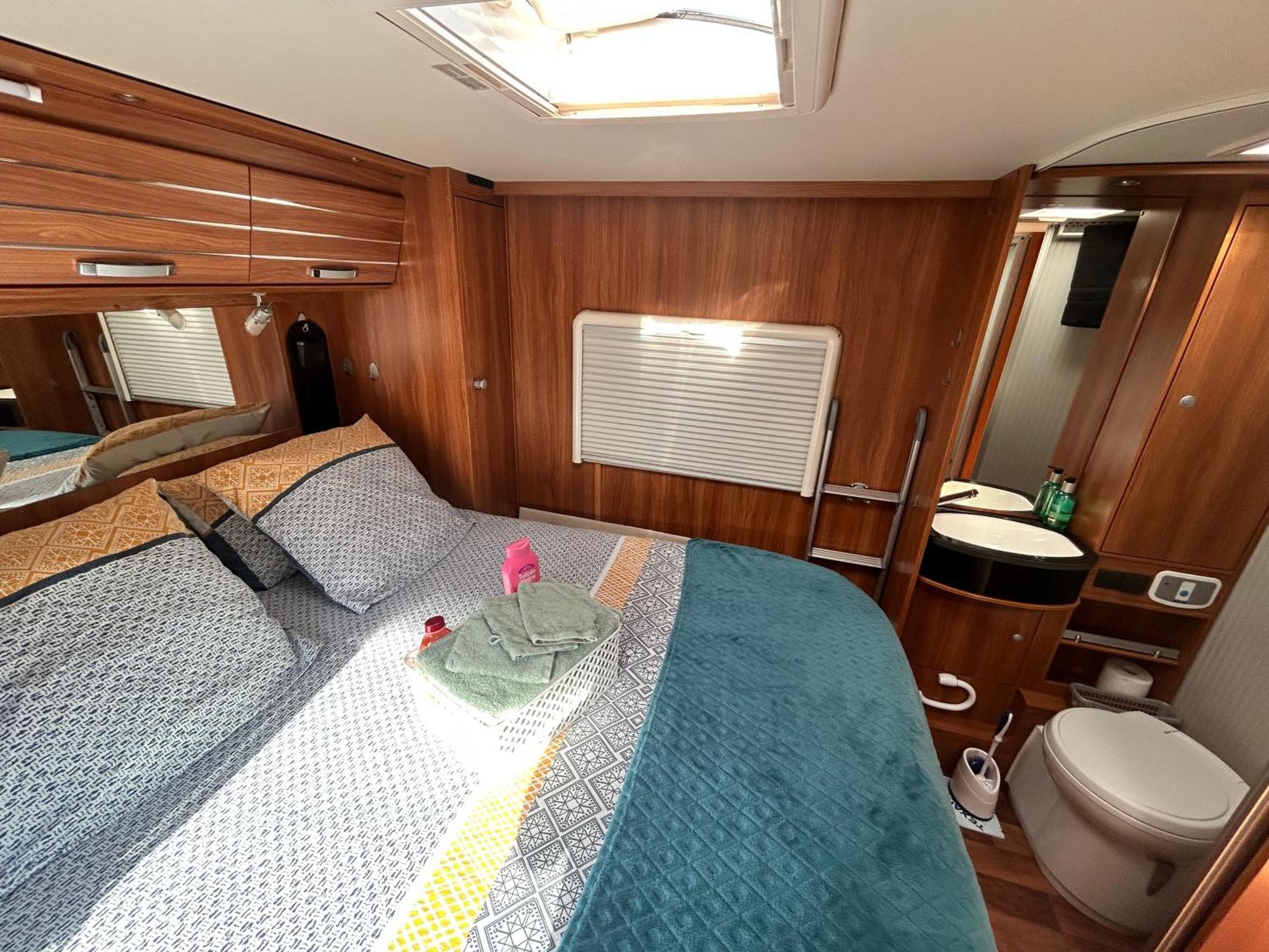 Terrain De Loisirs En Plein Centre De Lievin Camping Car Dış mekan fotoğraf